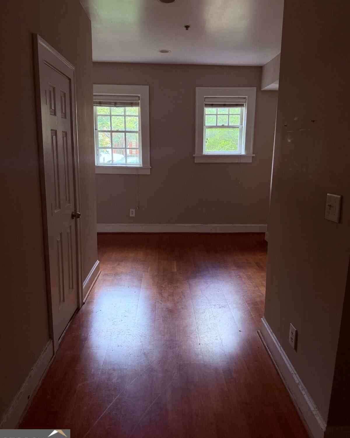 Condo For Sale - 2855 Peachtree Road NE #103<br/> Atlanta, GA 30305