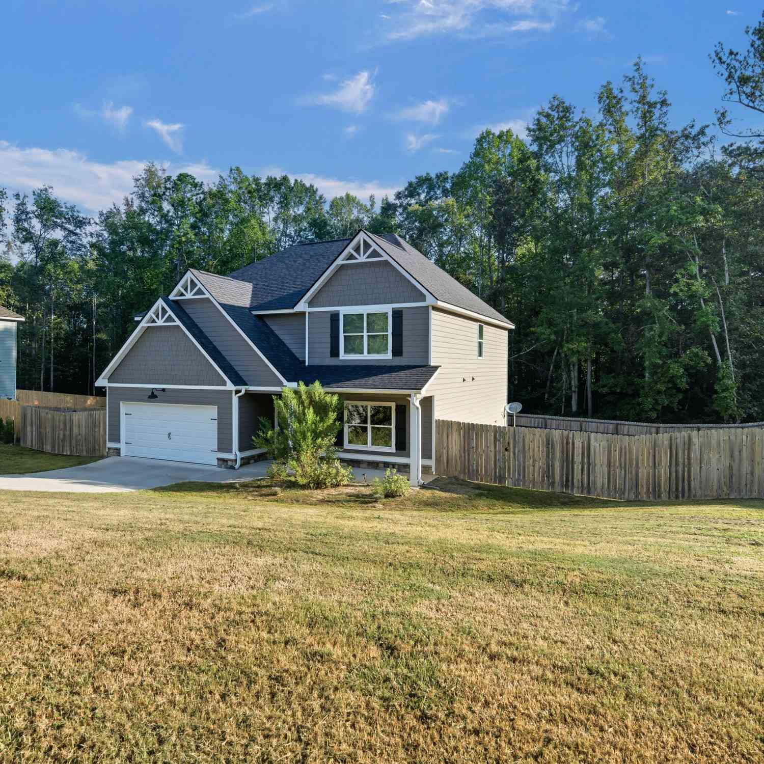 Homes For Sale - 141 Anita Boulevard<br/> Carrollton, GA 30117