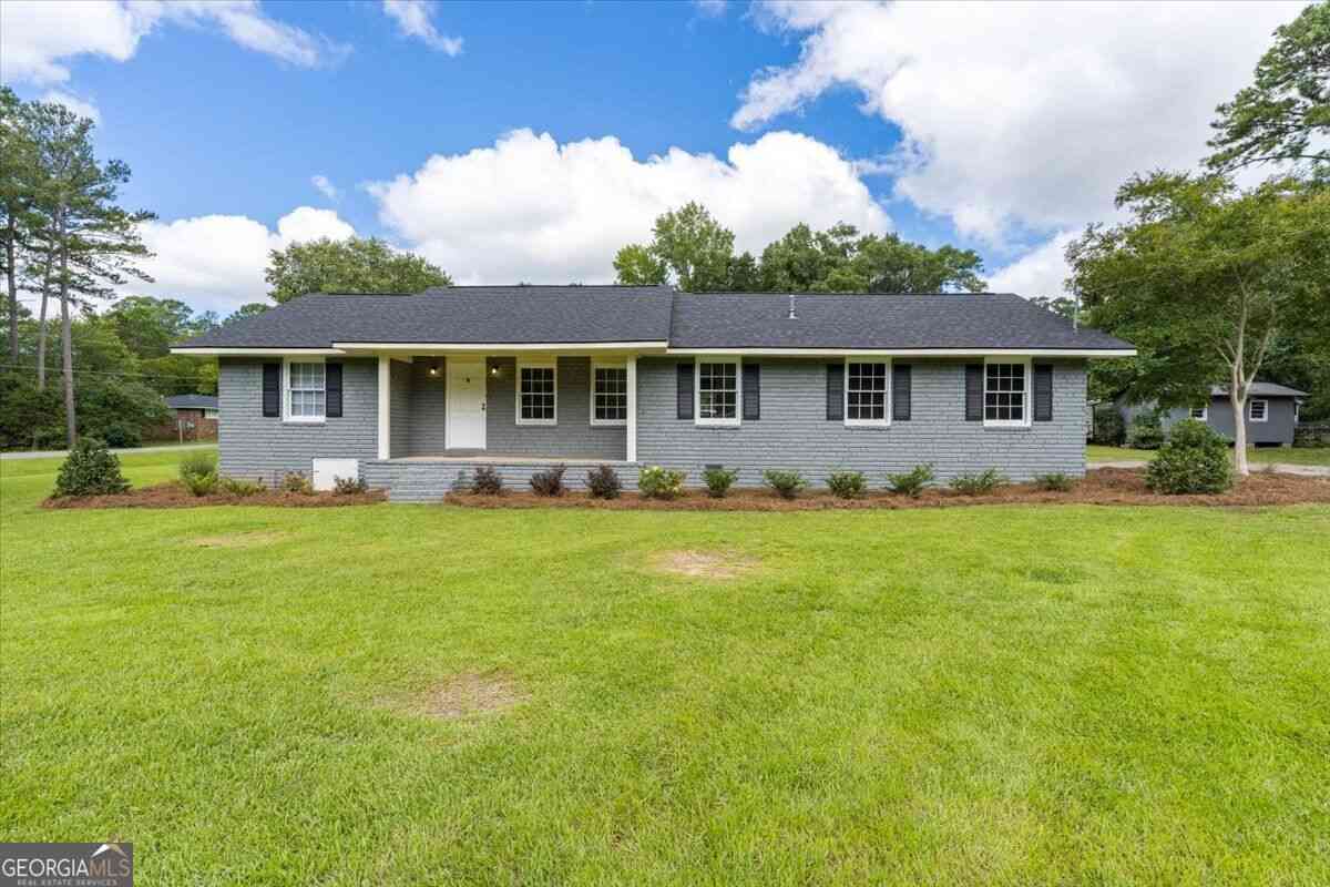 Homes For Sale - 196 Short Street<br/> Gray, GA 31032