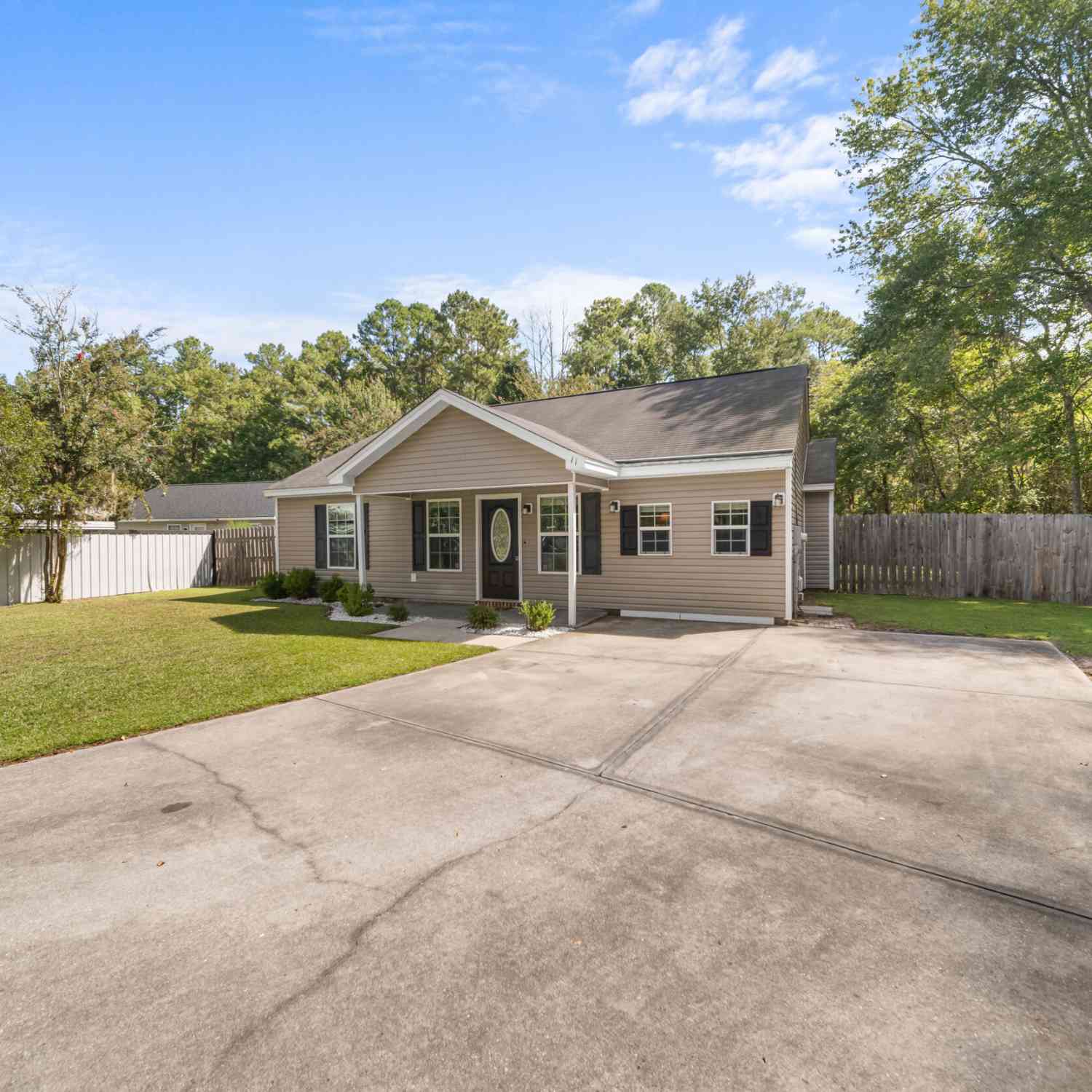 Homes For Sale - 11 Maggies Junction<br/> Guyton, GA 31312