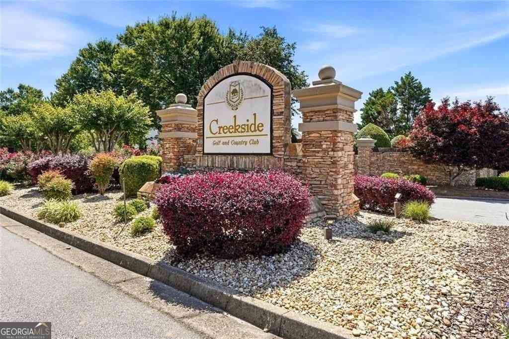 Homes For Sale - 280 Glenn Eagles Way<br/> Hiram, GA 30141