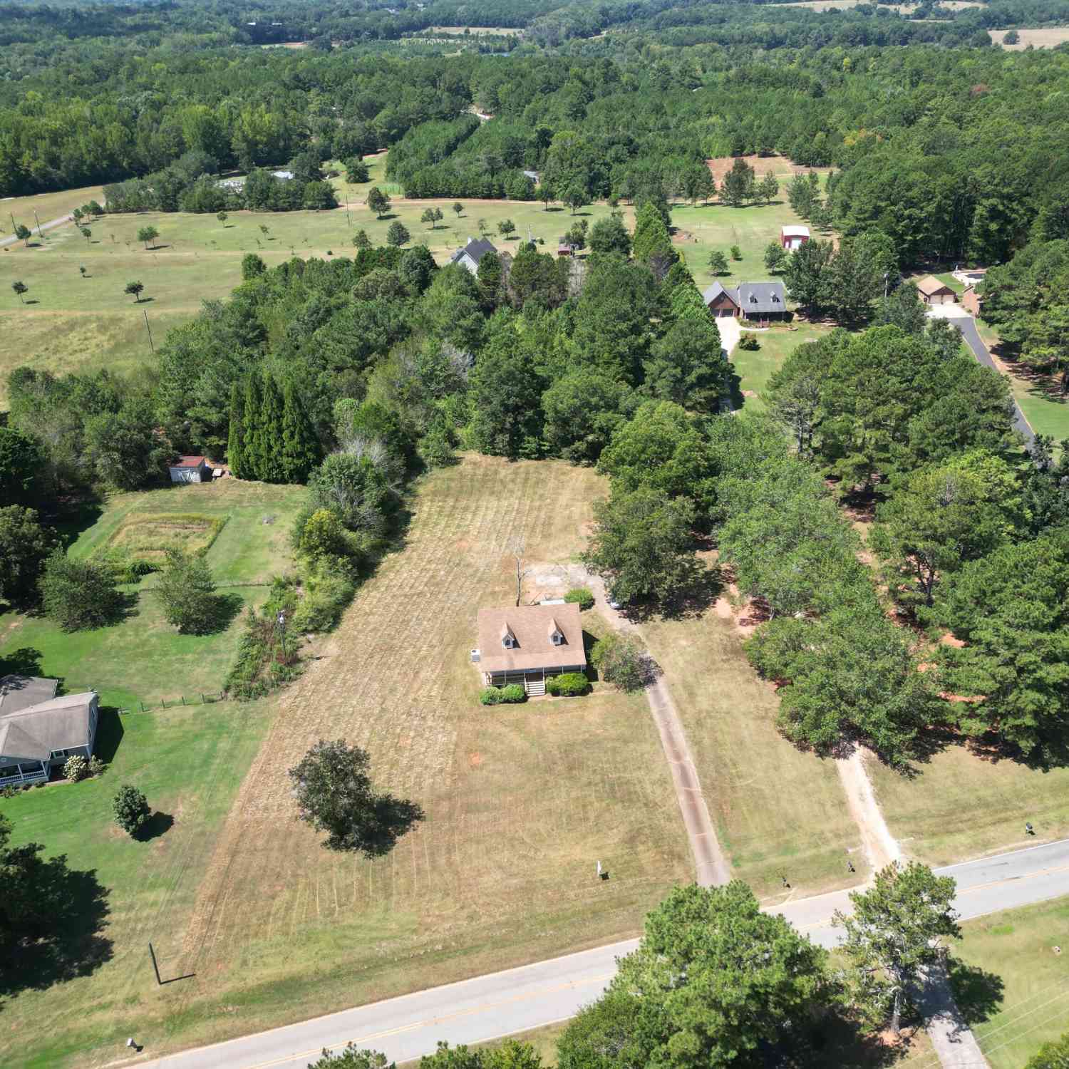 Homes For Sale - 693 Patton Road<br/> Griffin, GA 30224