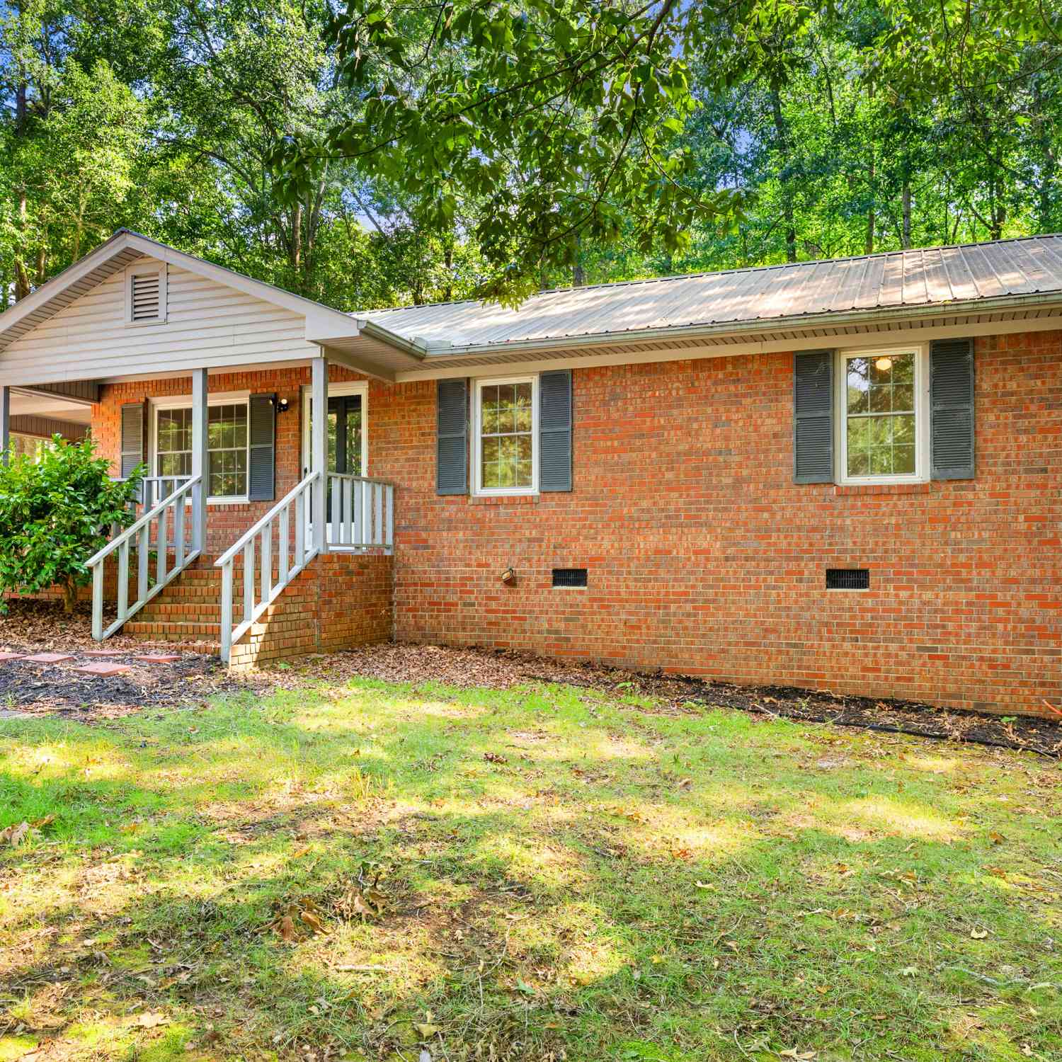 Homes For Sale - 50 Hidden Hills<br/> Hartwell, GA 30643