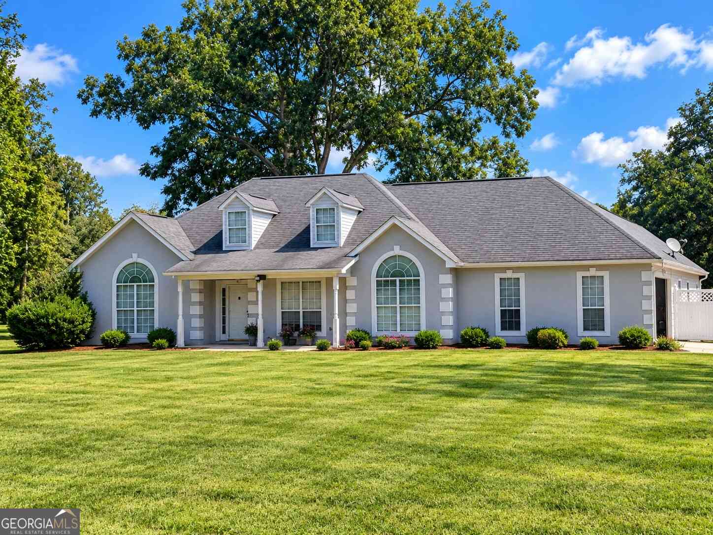 Homes For Sale - 47 Deer Run<br/> Williamson, GA 30292