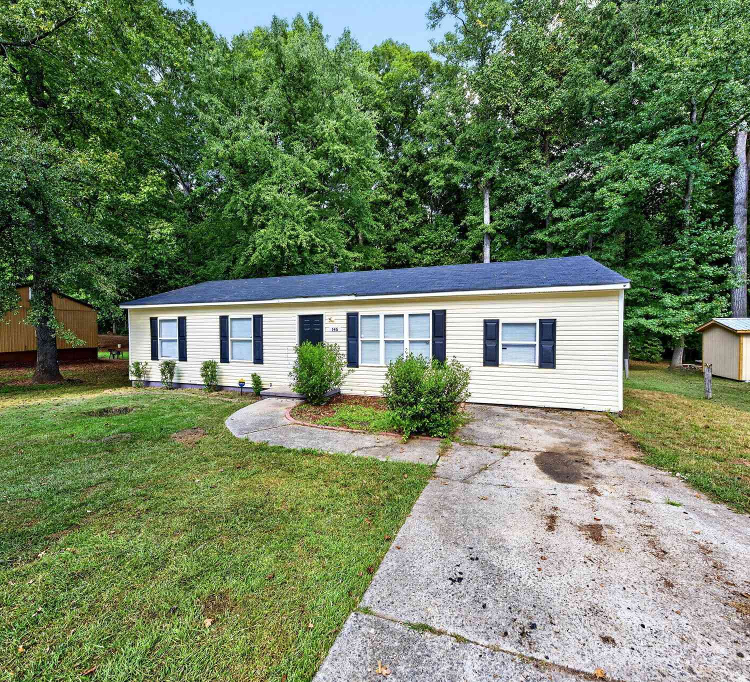 Homes For Sale - 145 Sarsen Circle<br/> Athens, GA 30606