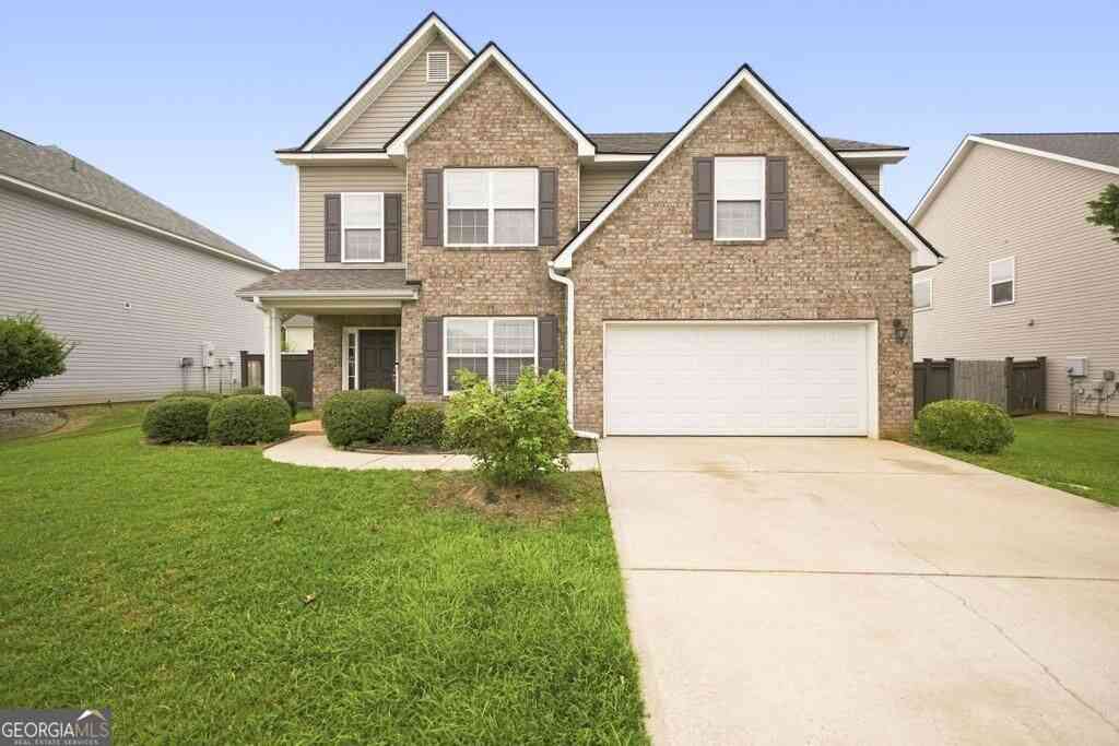 Homes For Sale - 105 Dane Terrace<br/> Warner Robins, GA 31088