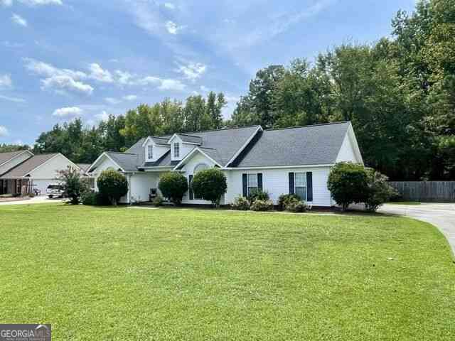 Homes For Sale - 1813 N Leah Lane<br/> Statesboro, GA 30461