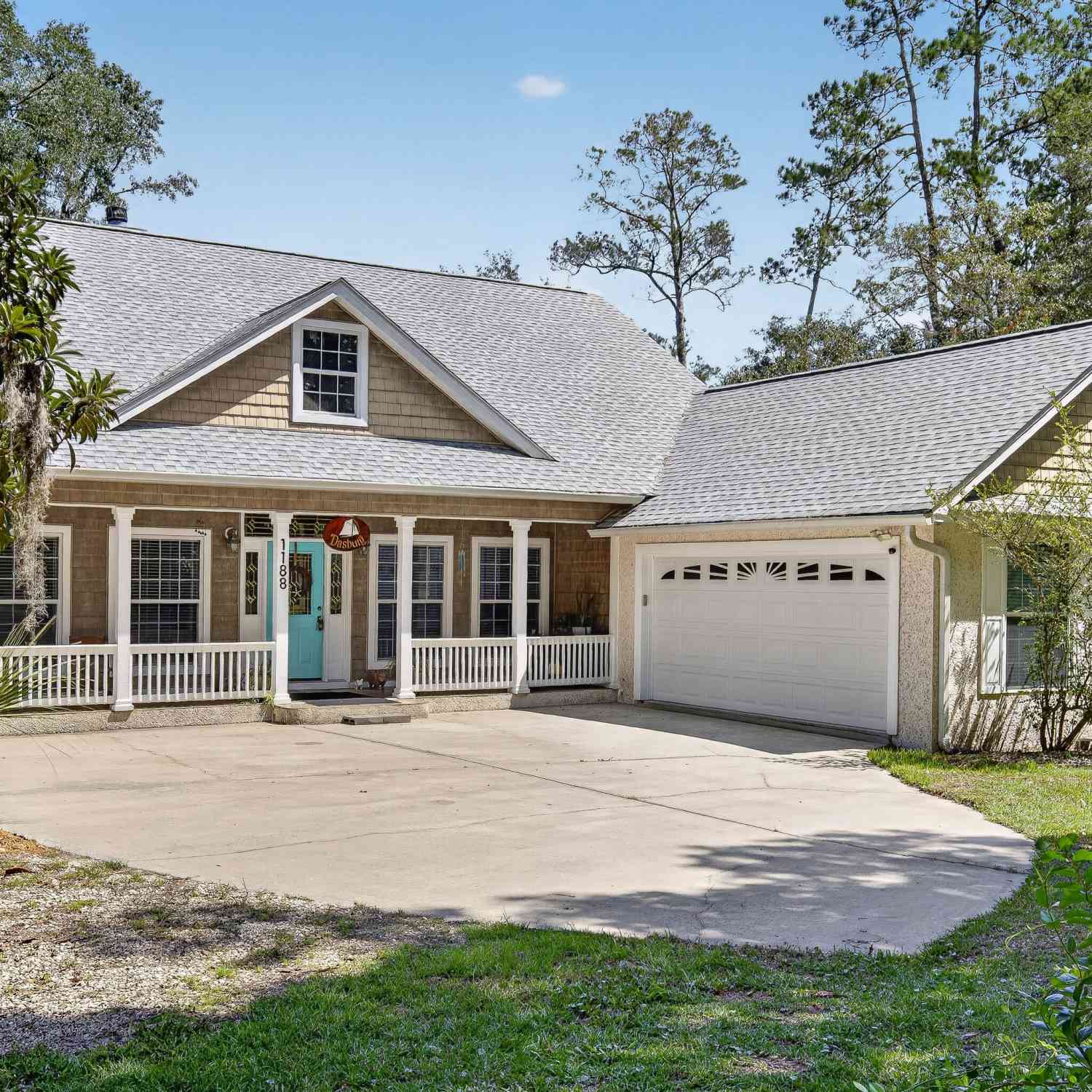 Homes For Sale - 1188 Jessica Drive SE<br/> Darien, GA 31305
