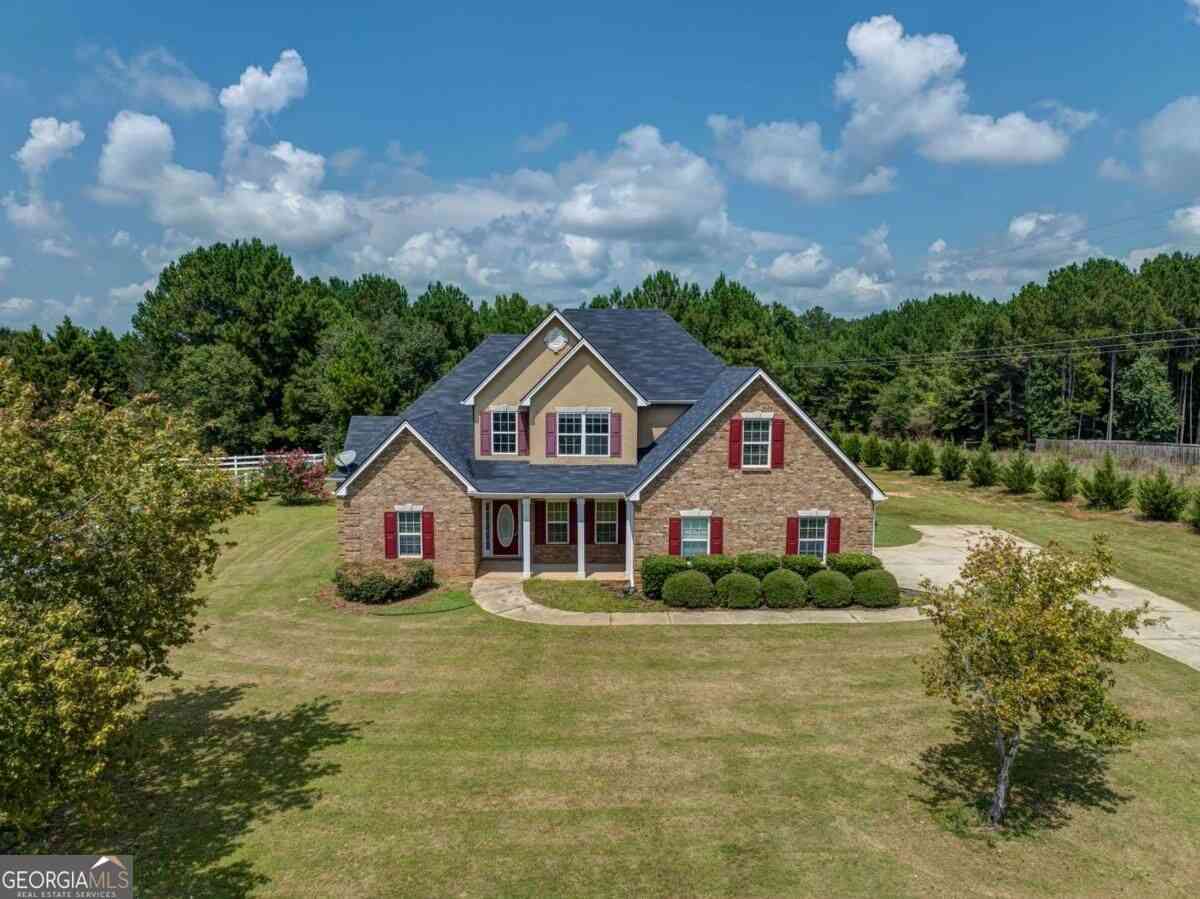 Homes For Sale - 249 Hedgewood Drive<br/> Hampton, GA 30228
