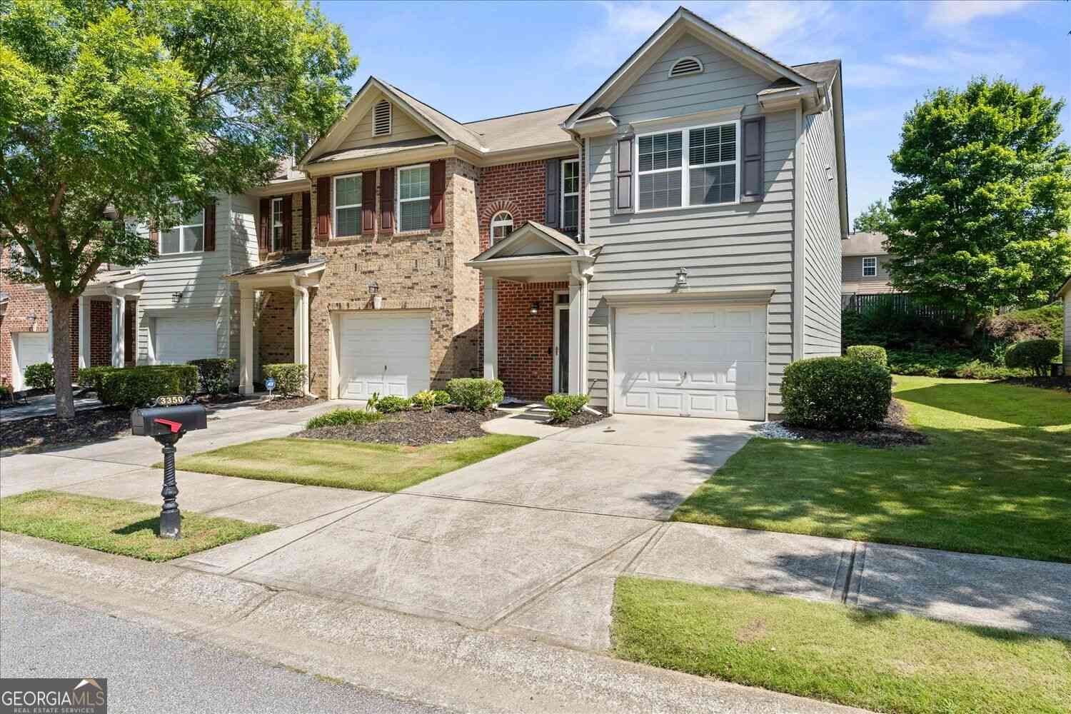 Townhouse For Sale - 3350 Thornbridge Drive<br/> Powder Springs, GA 30127