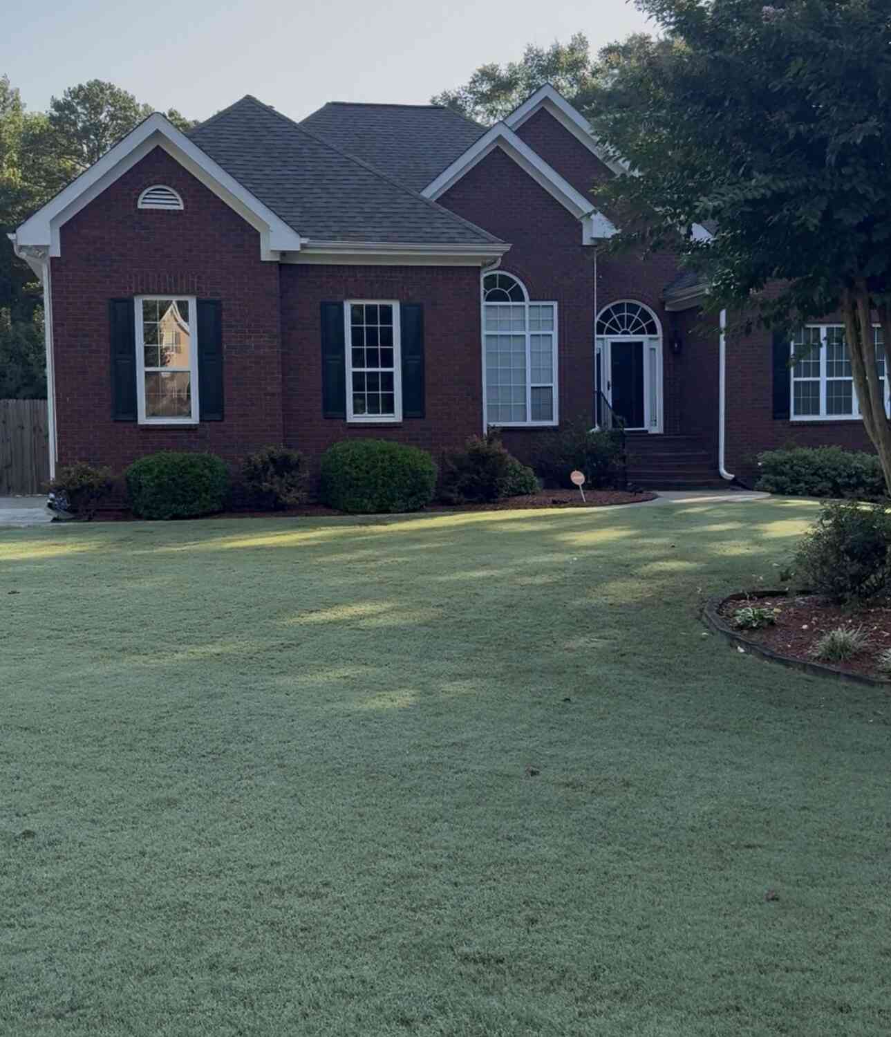 Homes For Sale - 1855 Dartford Way<br/> Hoschton, GA 30548