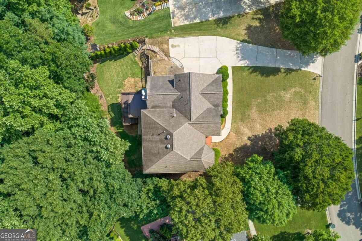 Homes For Sale - 163 Woodcliff Drive<br/> Suwanee, GA 30024