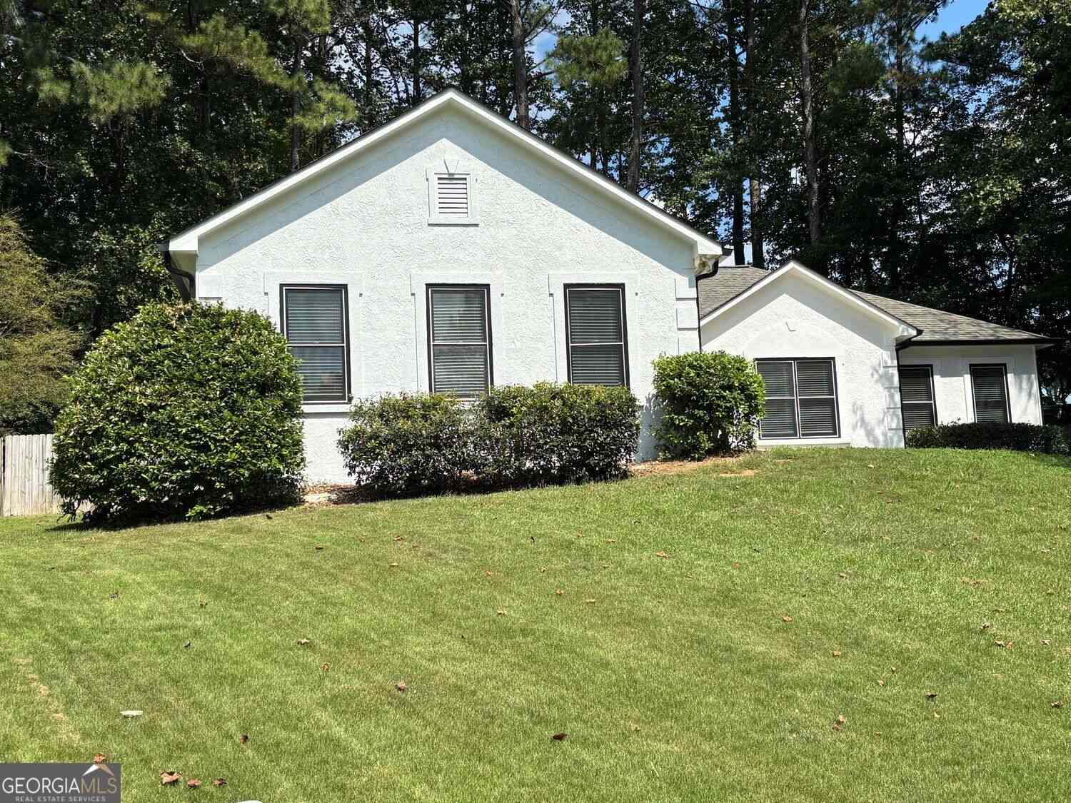 Homes For Sale - 519 Philadelphia Lane<br/> Woodstock, GA 30189