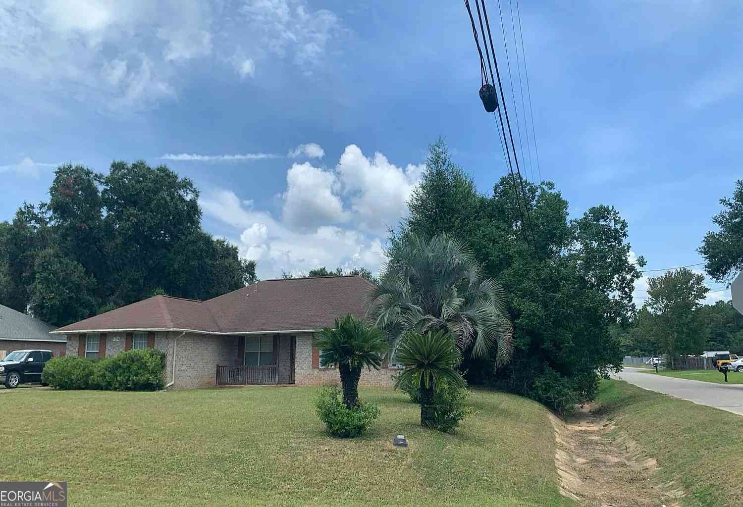 Homes For Sale - 5796 Admirals Road<br/> Milton, FL 32583