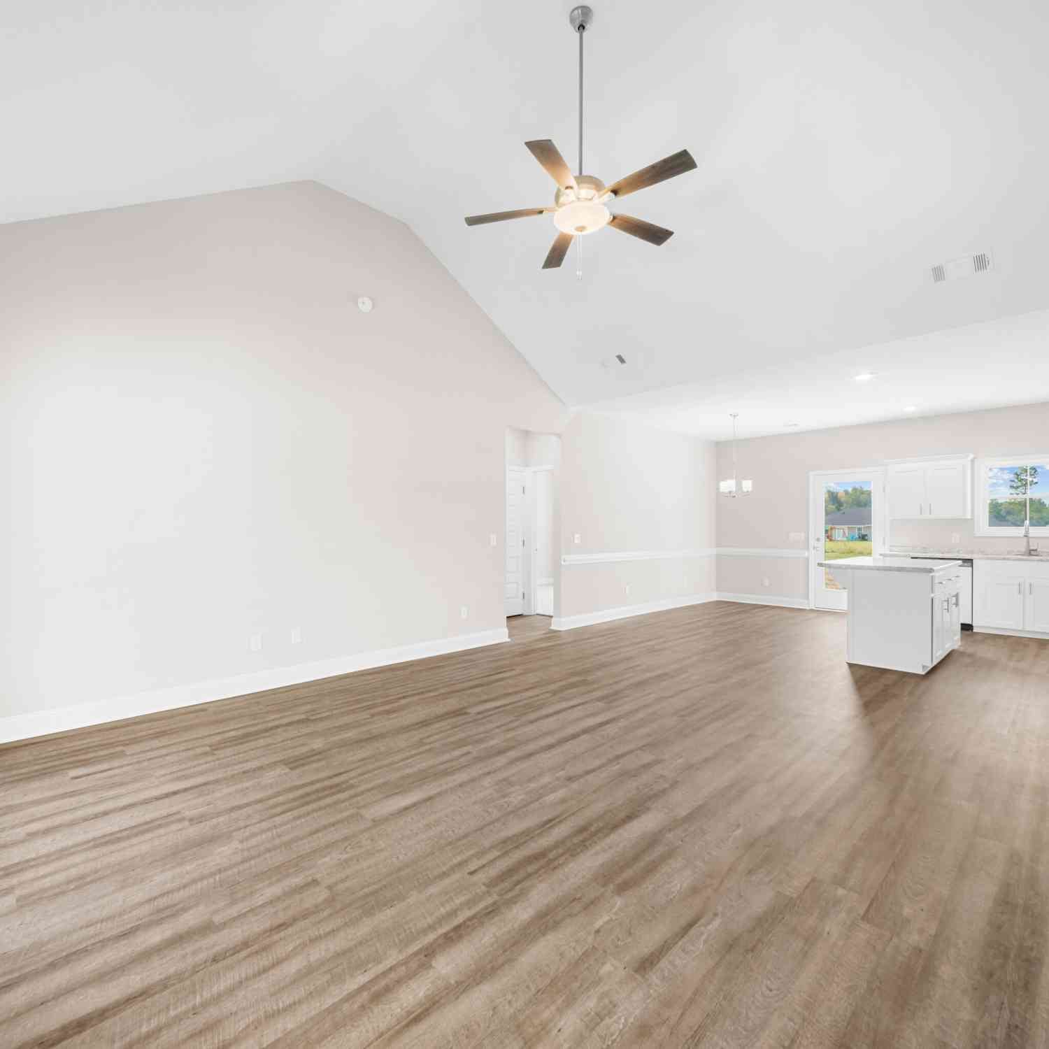 Homes For Sale - 664 Belfast Loop #LOT 185<br/> Ellabell, GA 31308