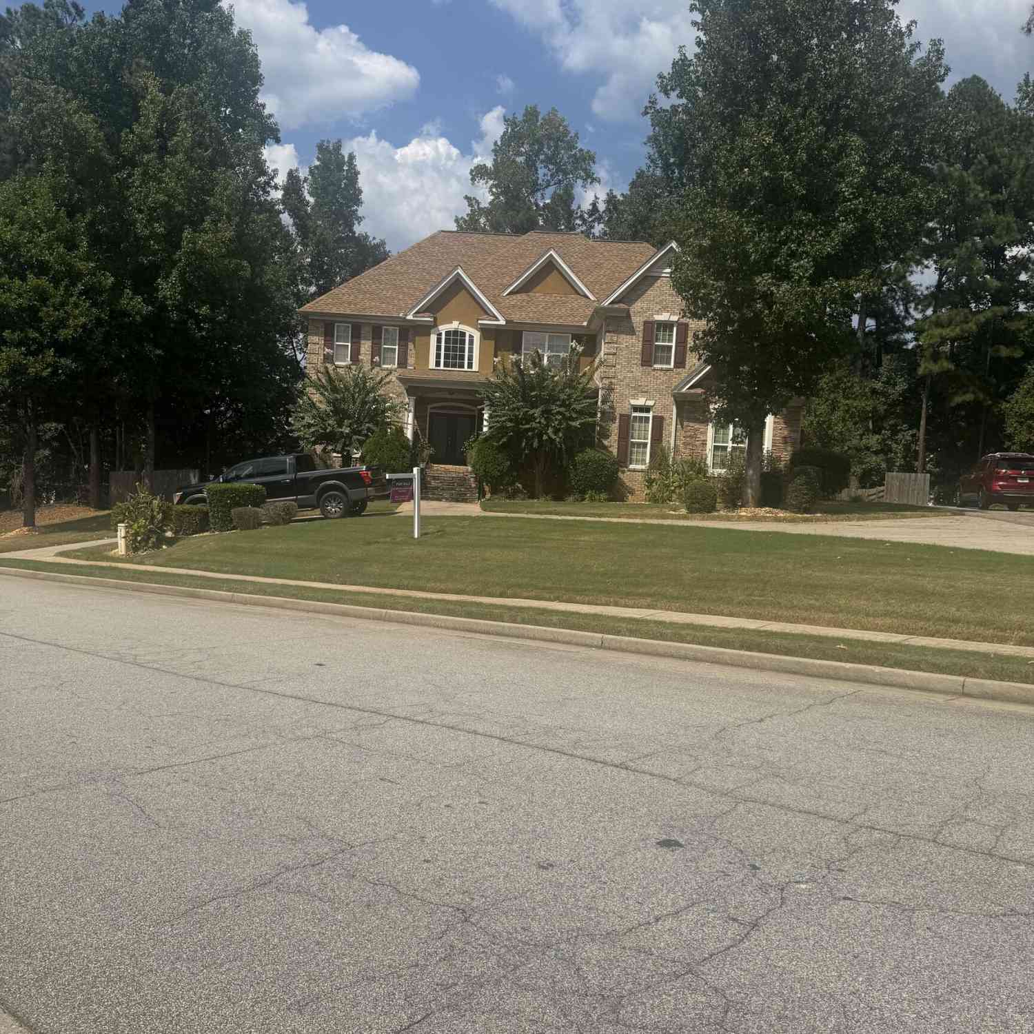 Homes For Sale - 148 Durham Lake Parkway<br/> Fairburn, GA 30213