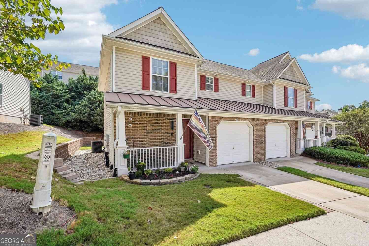 Townhouse For Sale - 546 Fox Creek Crossing<br/> Woodstock, GA 30188