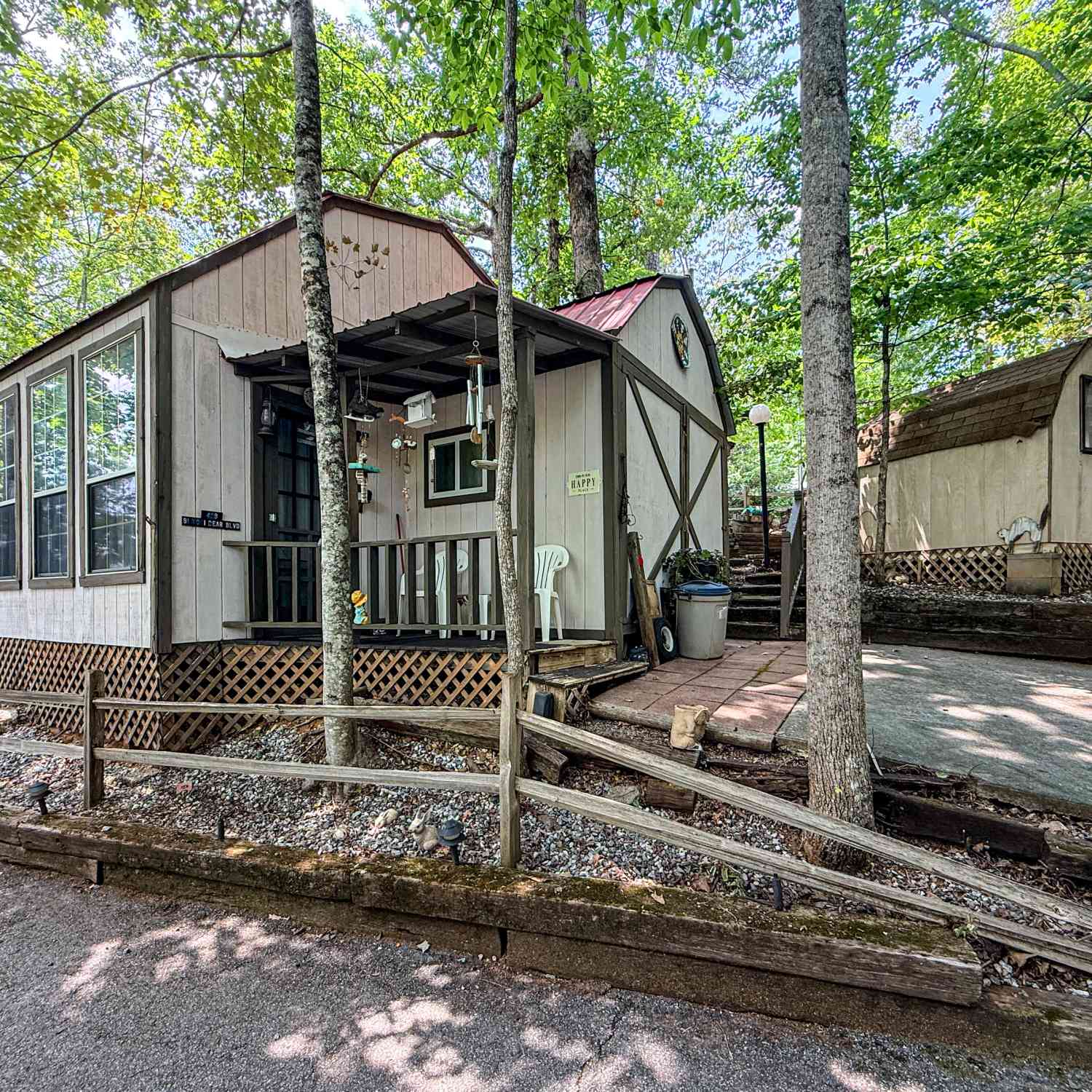 Homes For Sale - 91 Yogi Bear Boulevard<br/> Cleveland, GA 30528