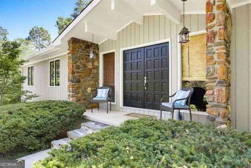 Homes For Sale - 3002 Timberline Road<br/> Marietta, GA 30062
