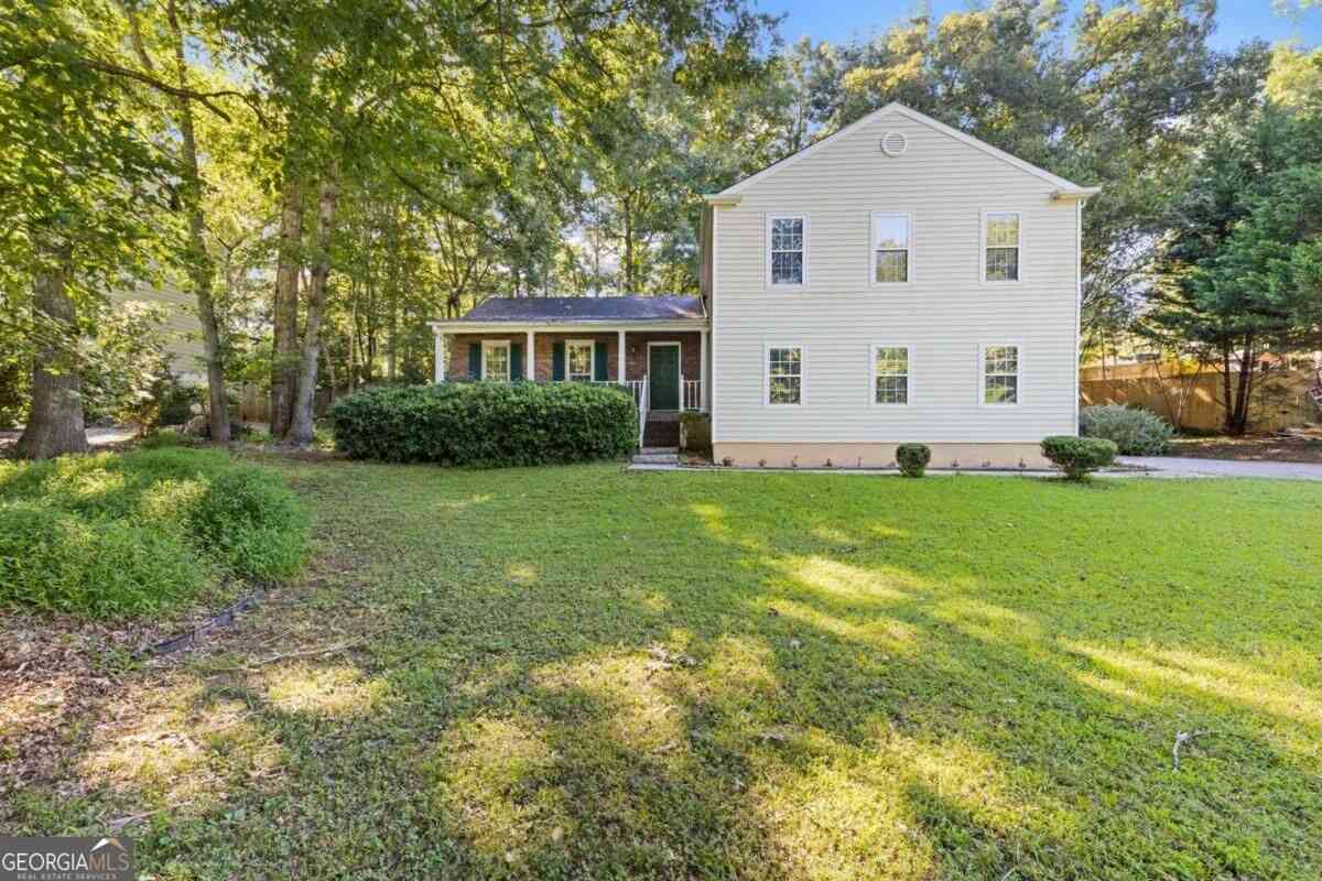 Homes For Sale - 3877 Peachtree Corners Circle<br/> Peachtree Corners, GA 30092