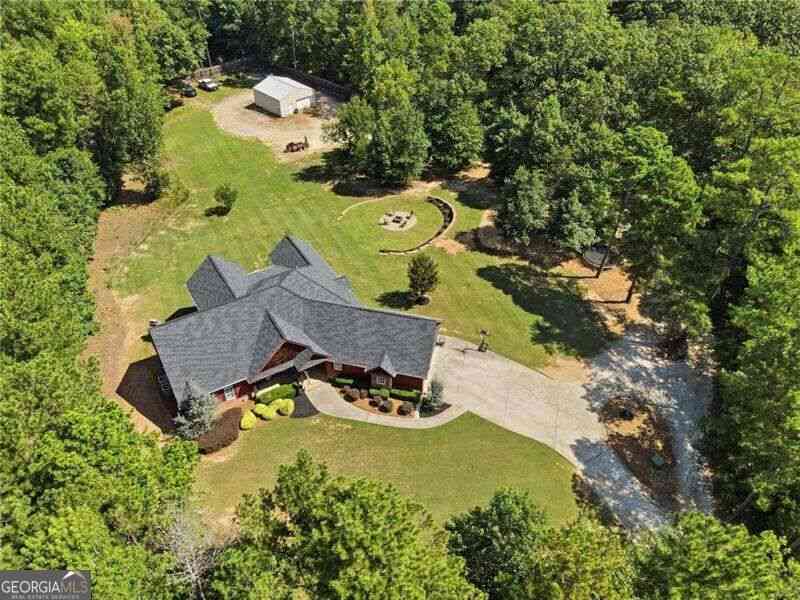Homes For Sale - 571 Mulberry Road<br/> Winder, GA 30680