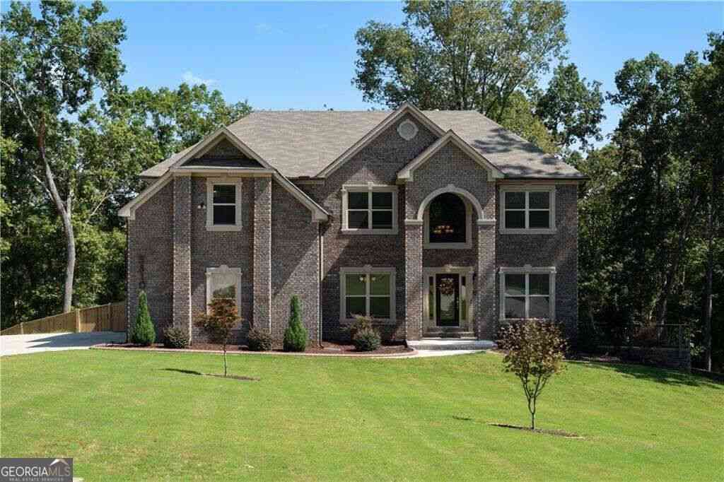 Homes For Sale - 5810 Langdale<br/> Douglasville, GA 30135