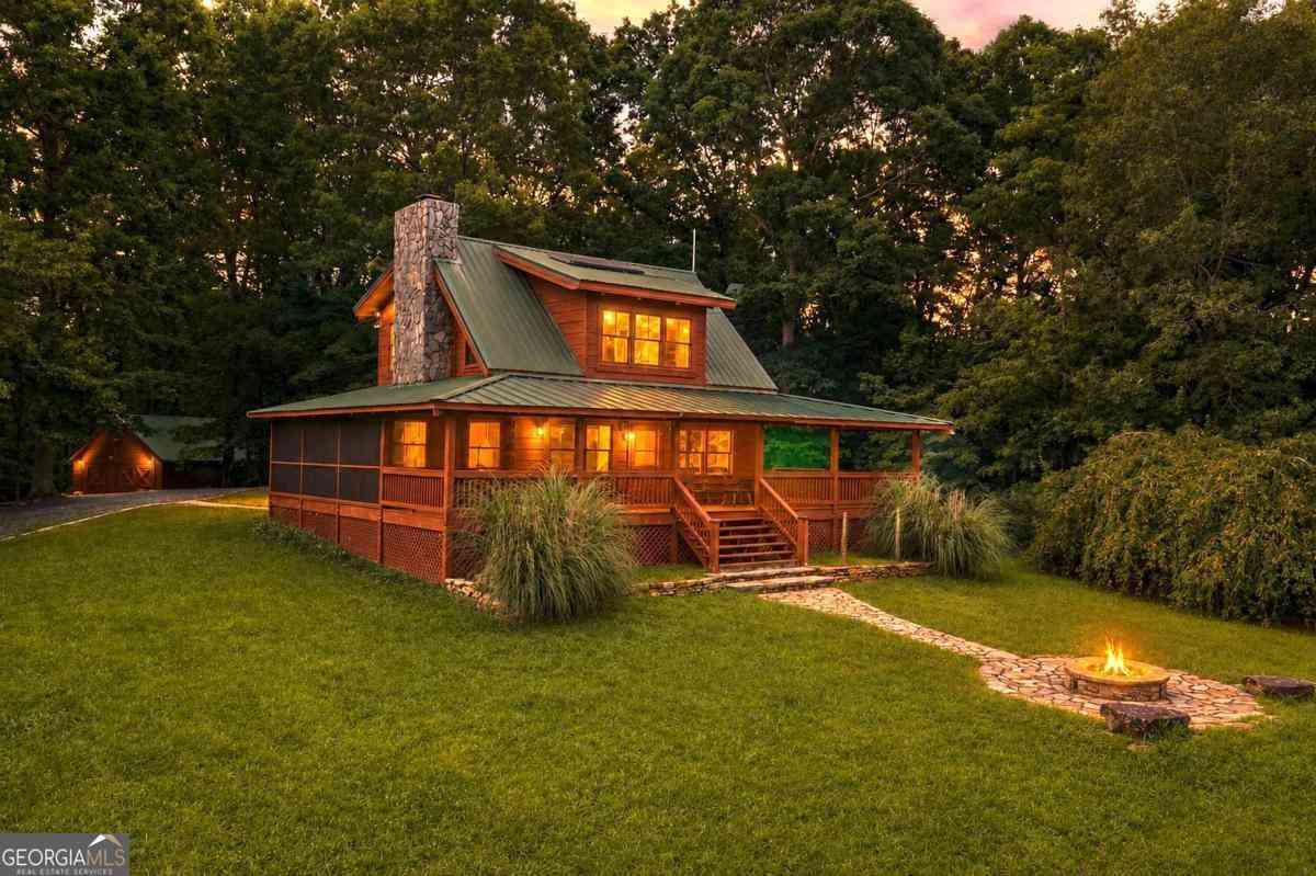 Homes For Sale - 196 Creek Camp Road<br/> Ellijay, GA 30536