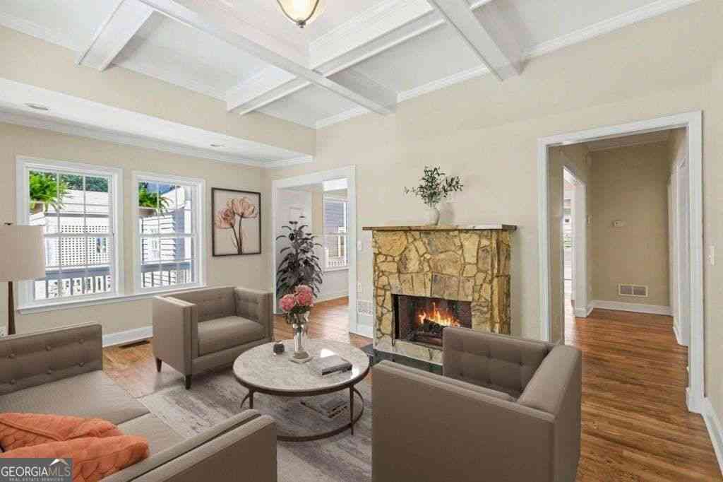 Homes For Sale - 1809 Walker Avenue<br/> Atlanta, GA 30337