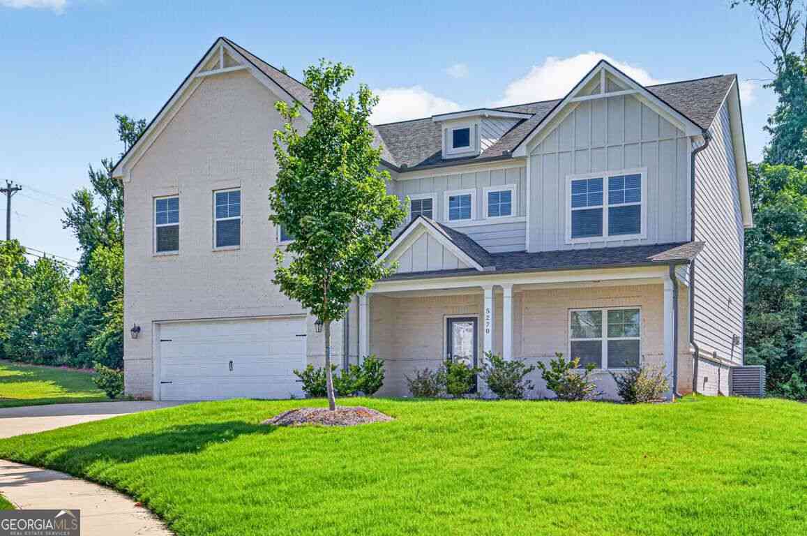 Homes For Sale - 5270 Woodline View Circle<br/> Auburn, GA 30011