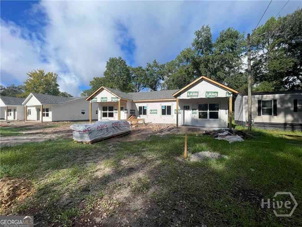 Homes For Sale - 728 Talmadge Road #LOT 7<br/> Allenhurst, GA 31301