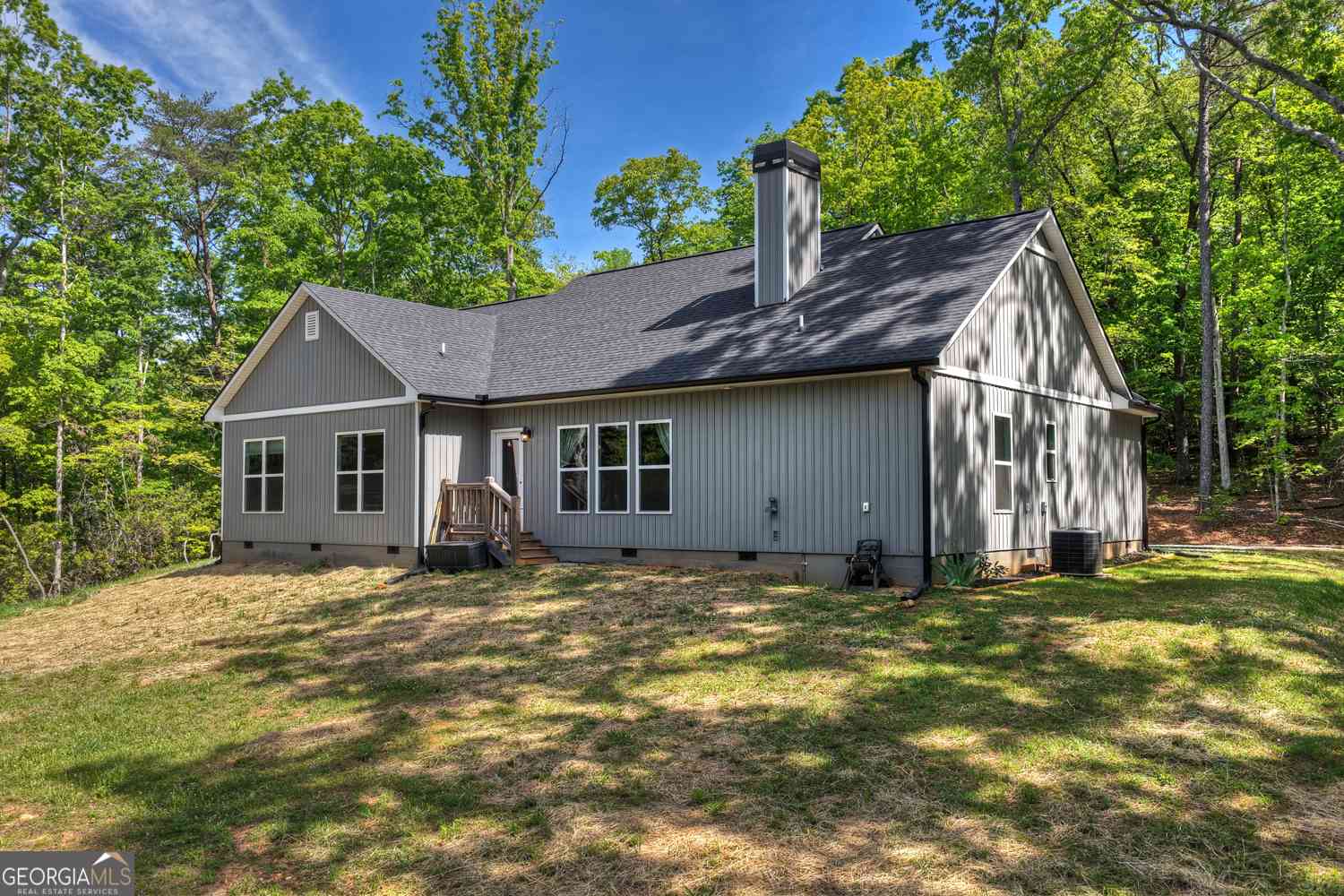 Homes For Sale - 200 Fowler Road<br/> Ellijay, GA 30536