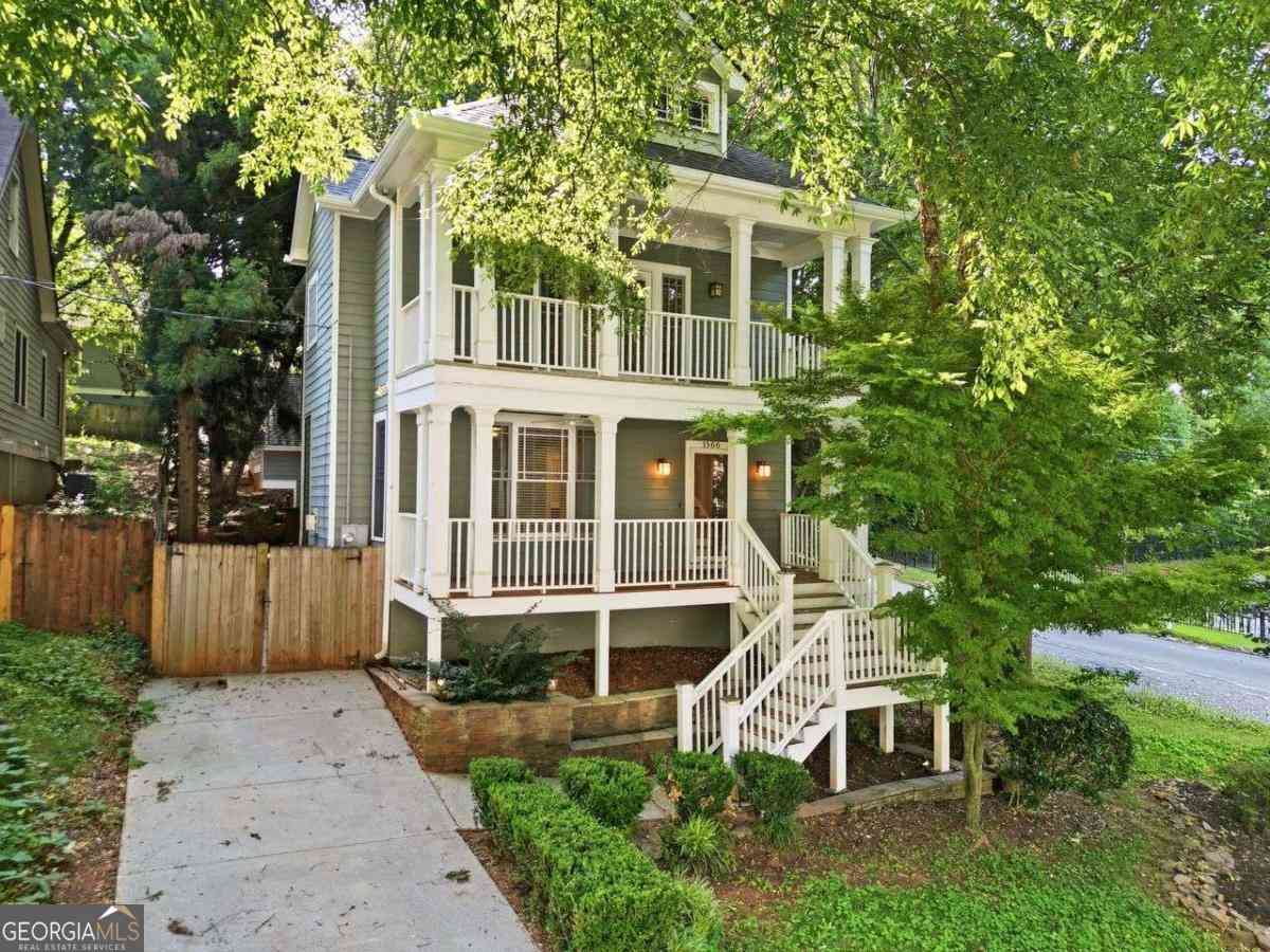 Homes For Sale - 1566 Conway Road<br/> Decatur, GA 30032