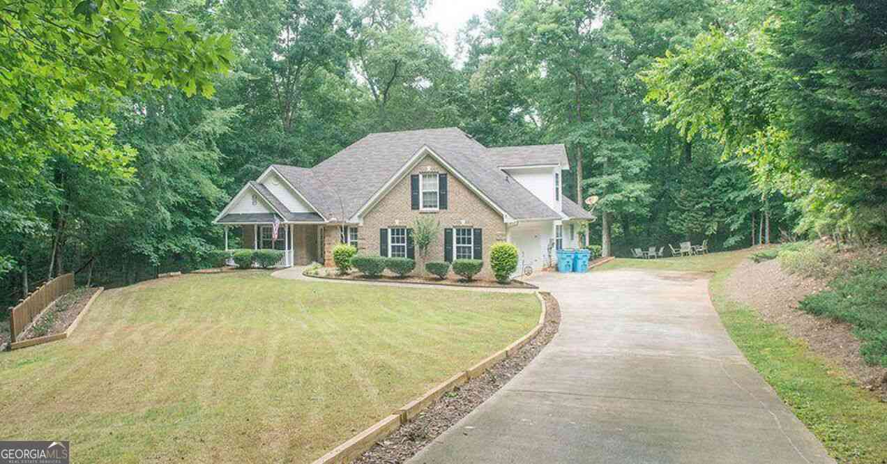 Homes For Sale - 155 Rose Walk Drive<br/> Covington, GA 30016