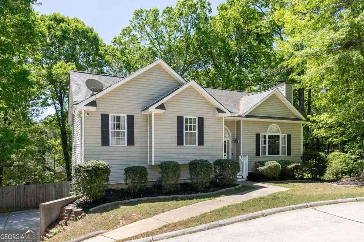 Homes For Sale - 9420 Poole Road<br/> Villa Rica, GA 30180