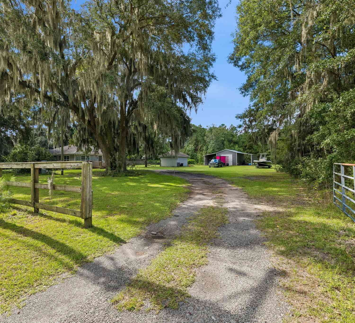 Homes For Sale - 3107 Islands Highway<br/> Midway, GA 31320