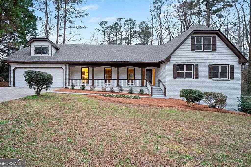 Homes For Sale - 5464 Breathitt Drive SW<br/> Lilburn, GA 30047