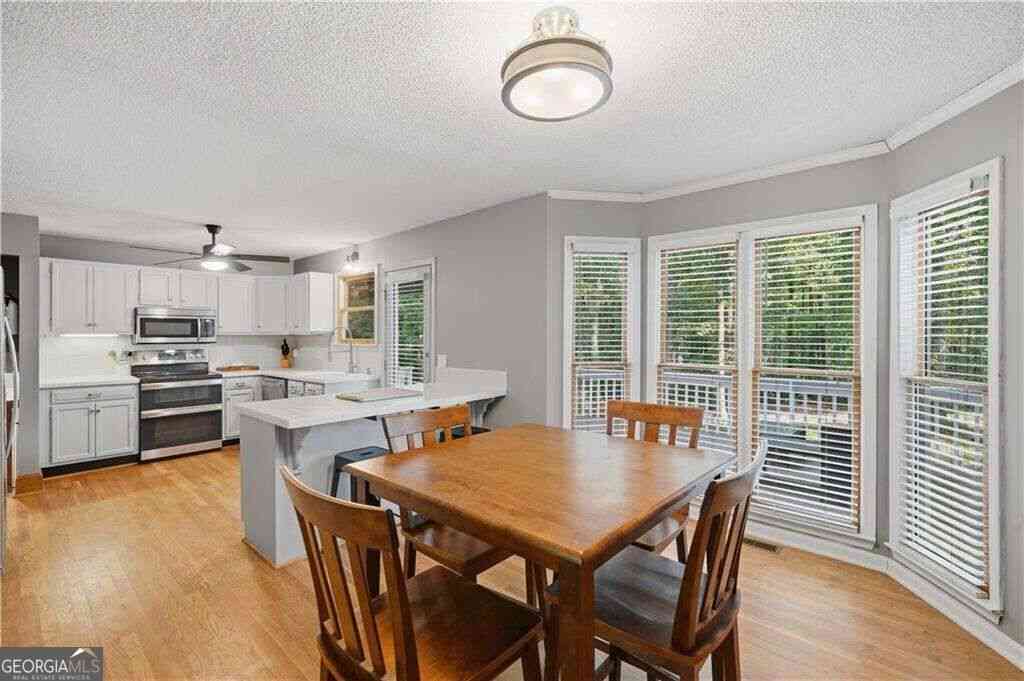 Homes For Sale - 6166 Picketts Ridge NW<br/> Acworth, GA 30101