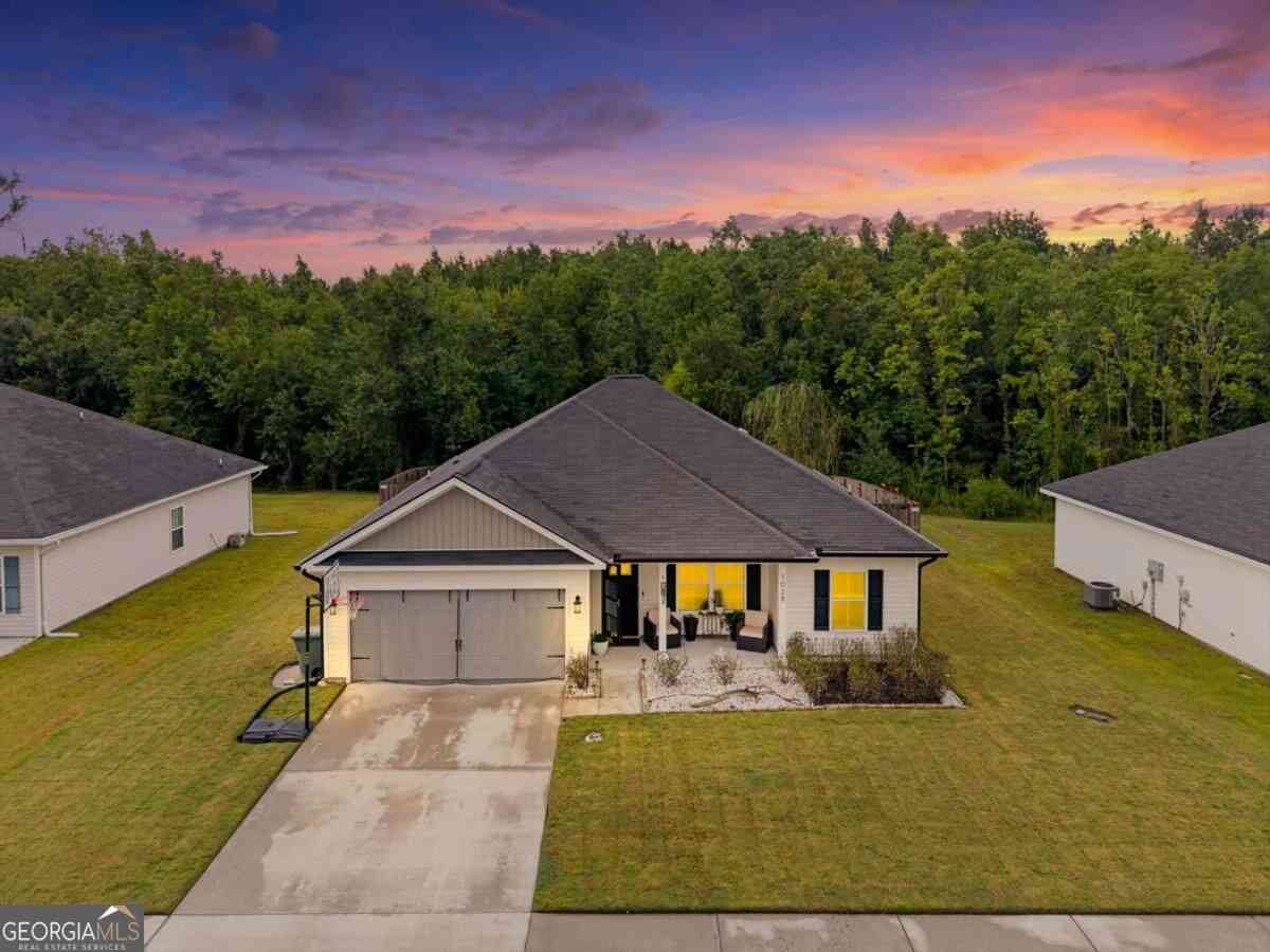 Homes For Sale - 1028 Meloney Drive<br/> Hinesville, GA 31313