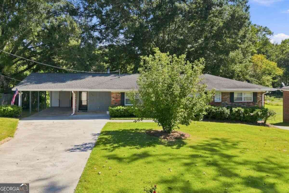 Homes For Sale - 3388 Sanford Drive<br/> Marietta, GA 30066