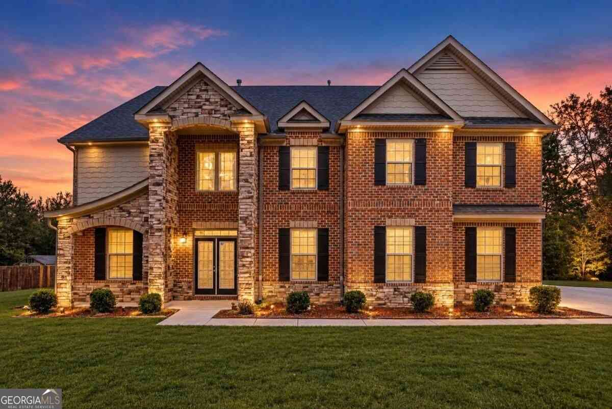 Homes For Sale - 108 Shelton Drive<br/> Mcdonough, GA 30252