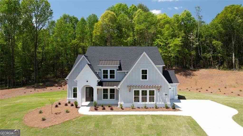 Homes For Sale - 8330 Shoal Court<br/> Gainesville, GA 30506