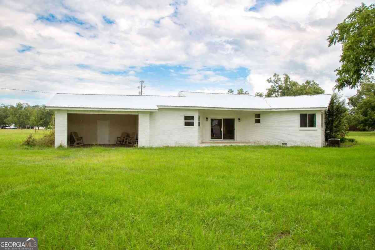 Homes For Sale - 2251 Zoar Road<br/> Baxley, GA 31513