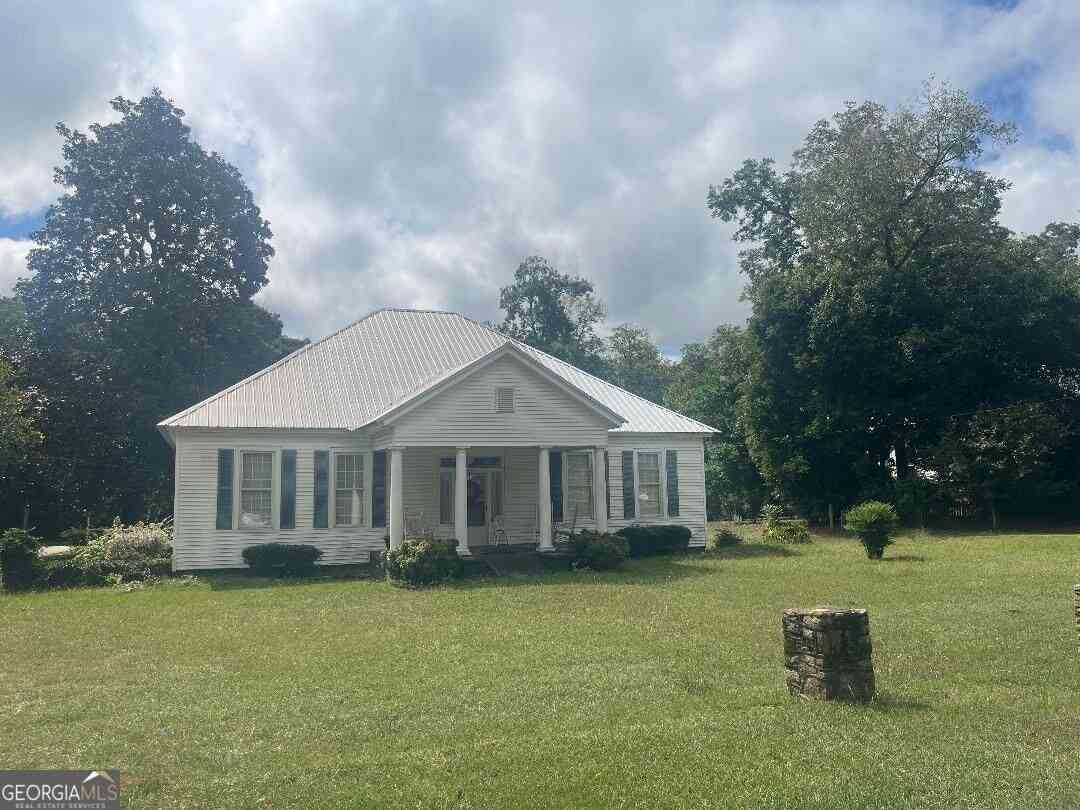 Homes For Sale - 424 Lagrange Street<br/> Greenville, GA 30222