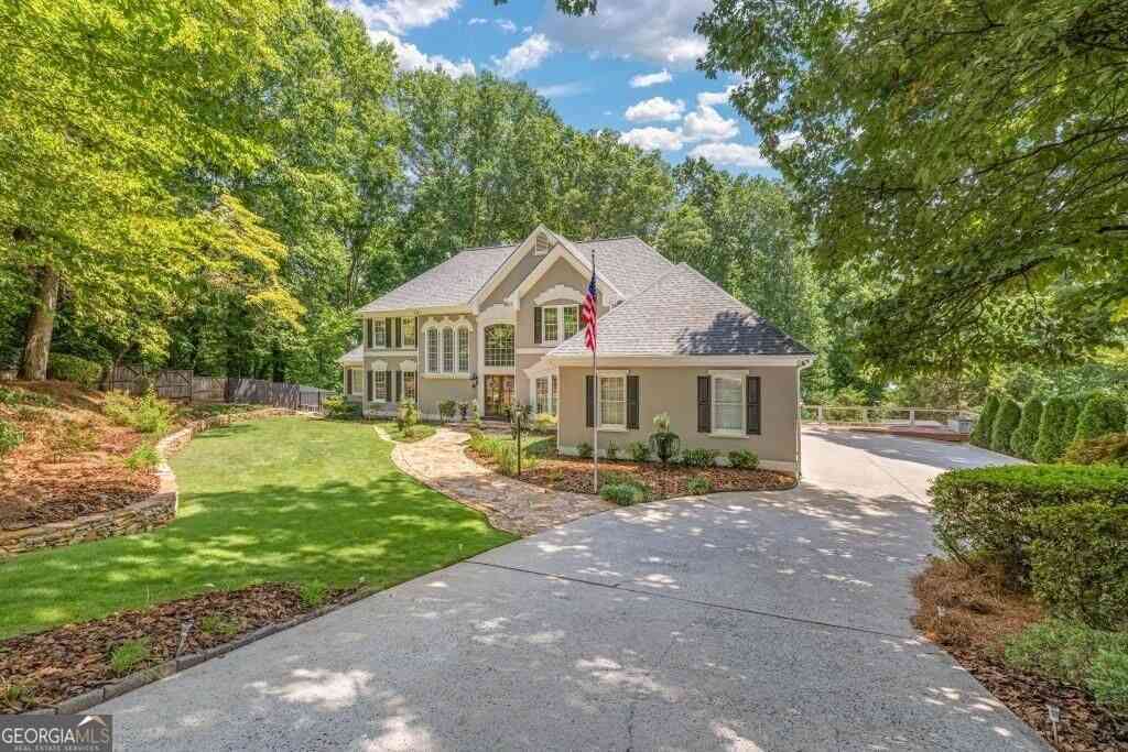 Homes For Sale - 435 Robertson Road<br/> Dawsonville, GA 30534