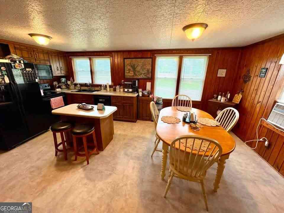 Homes For Sale - 422 Ga Highway 87 N<br/> Cochran, GA 31014