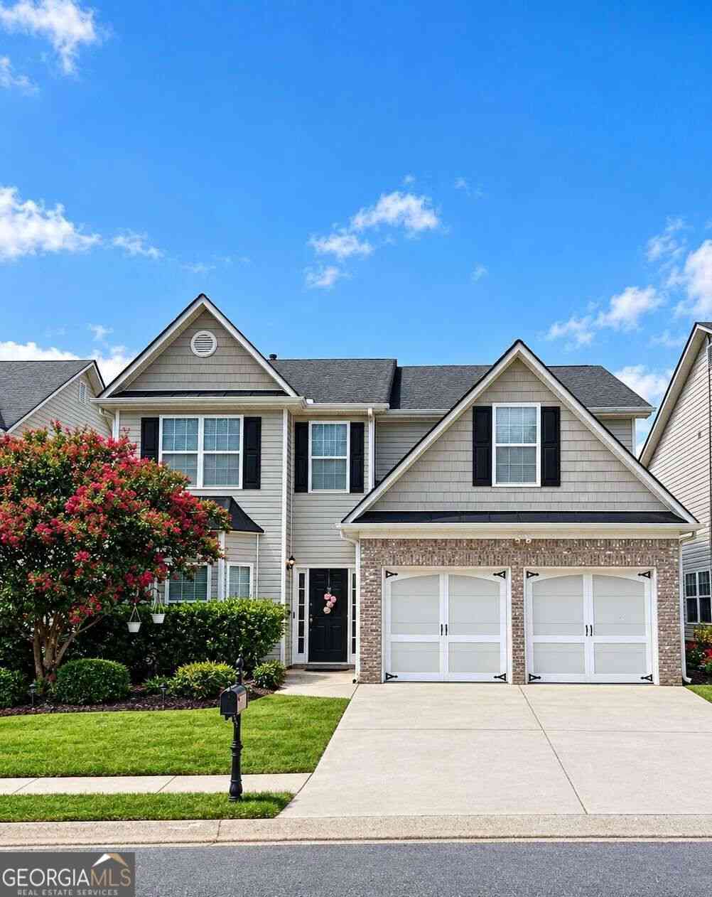 Homes For Sale - 117 Brookvalley Crossing<br/> Dallas, GA 30157