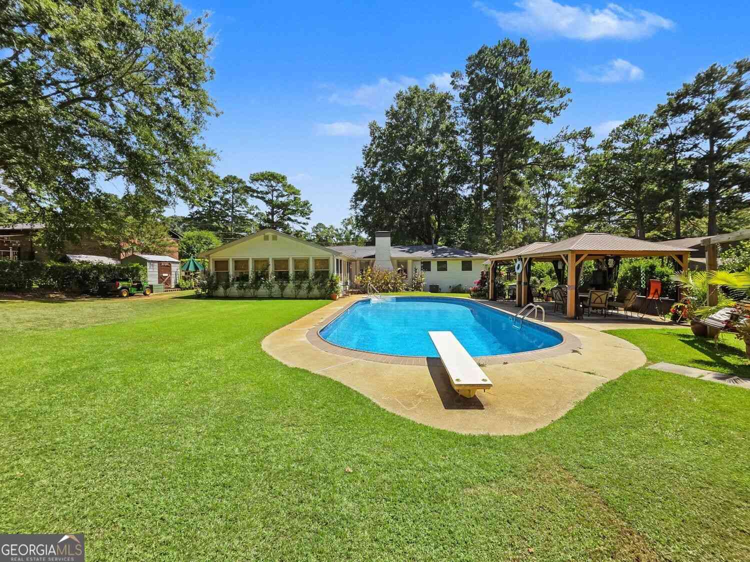Homes For Sale - 4820 Brownsville Road<br/> Powder Springs, GA 30127