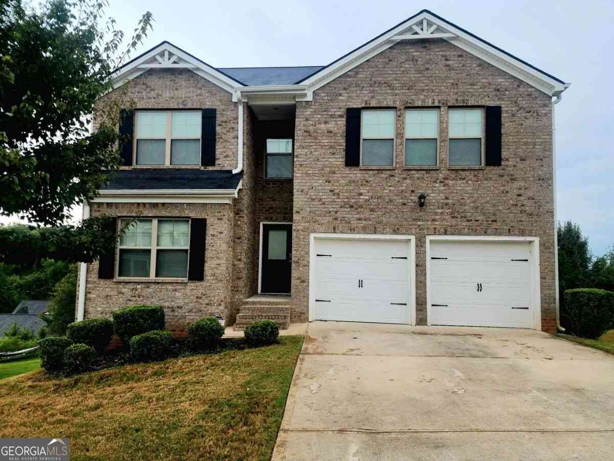 Homes For Sale - 399 Toronto Circle<br/> Hampton, GA 30228