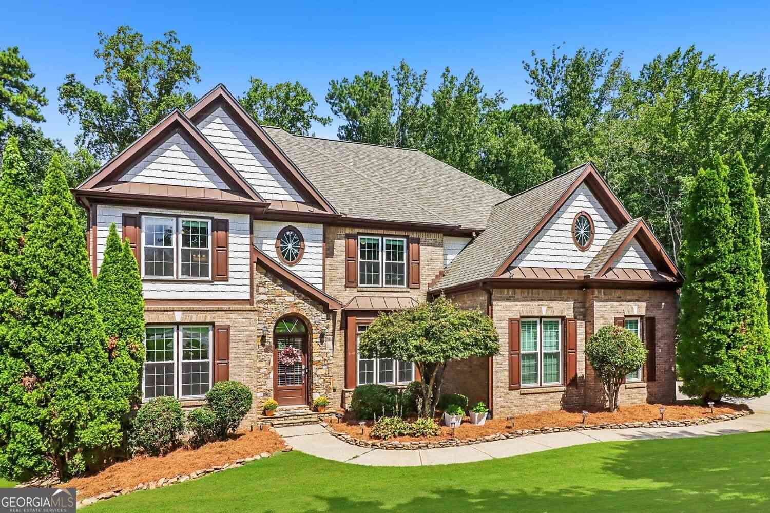Homes For Sale - 2664 Black Fox Way<br/> Buford, GA 30519