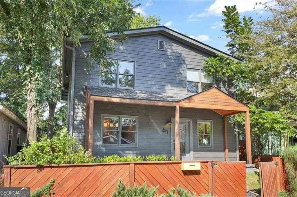 Homes For Sale - 61 Chester Avenue SE<br/> Atlanta, GA 30316